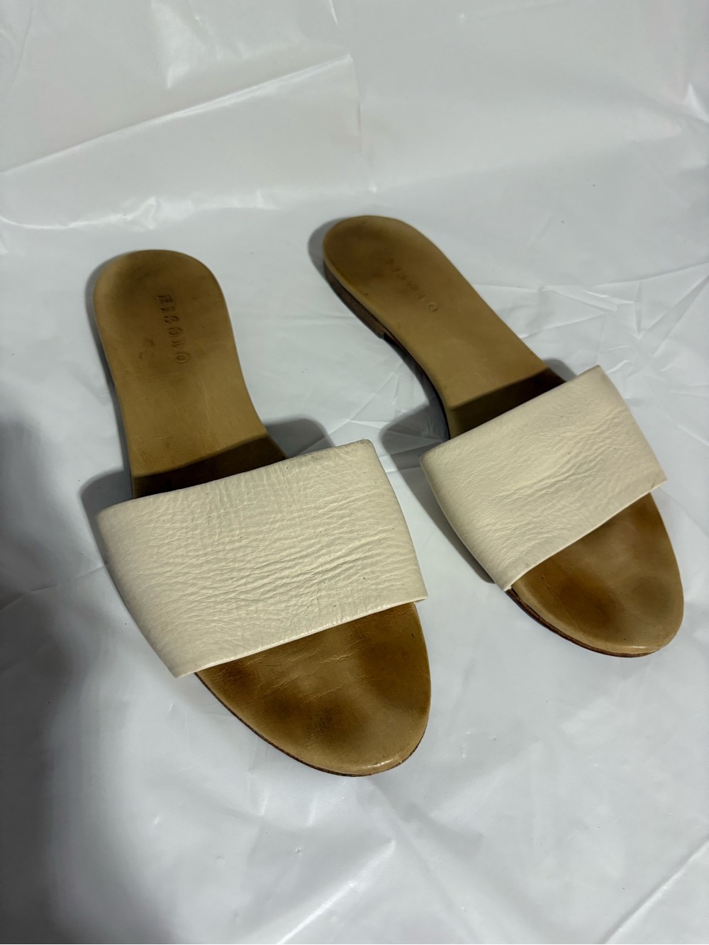 Nisolo Cream Leather Slide Sandals for Women